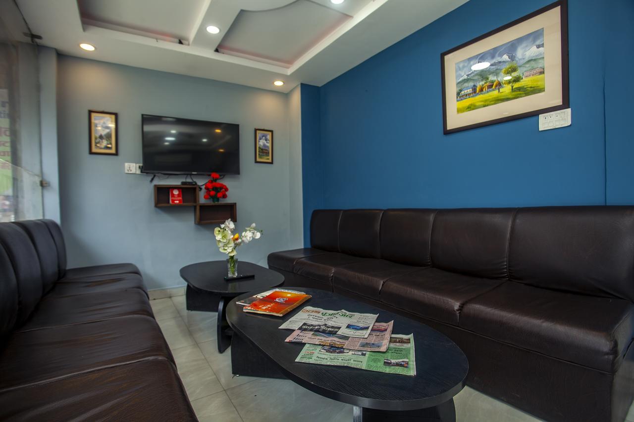 Divine Guest House Катманду Екстер'єр фото